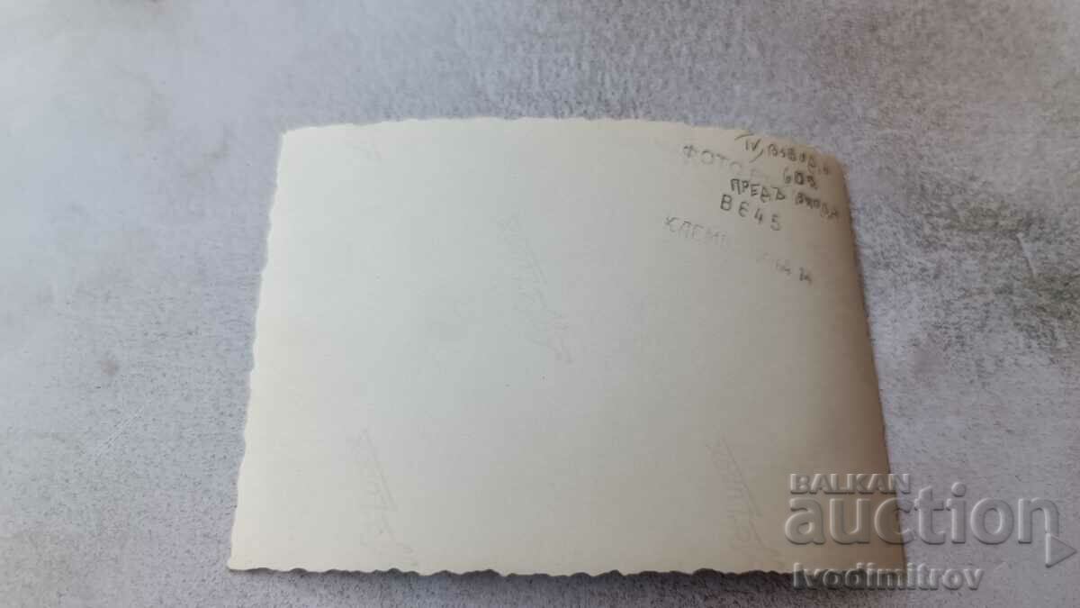 Photo Sofia Candidate officers in front of the entrance to the Military Hospital with price 2.35 BGN | € 1.20 Photo Sofia Candidate officers in front of the entrance to the Military Hospital with price 2.35 BGN | € 1.20