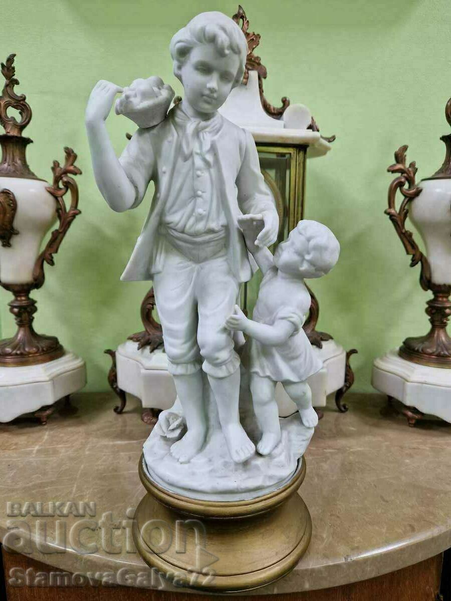 Όμορφο αγαλματίδιο αντίκα ιταλικής φιγούρας από πορσελάνη με τιμή € 50.62 | 99.00 BGN Όμορφο αγαλματίδιο αντίκα ιταλικής φιγούρας από πορσελάνη με τιμή € 50.62 | 99.00 BGN