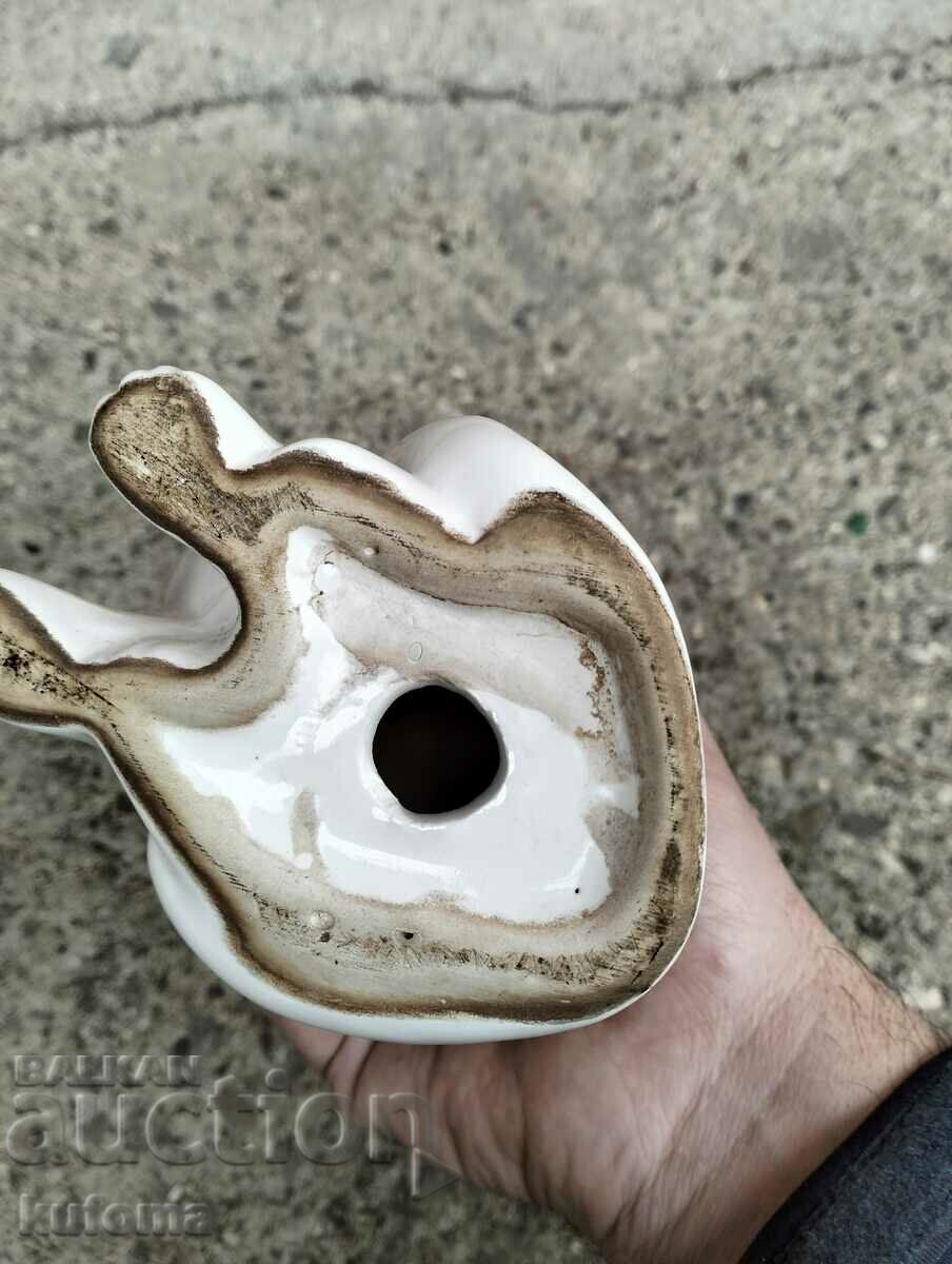 Delivery of Porcelain cat Delivery of Porcelain cat