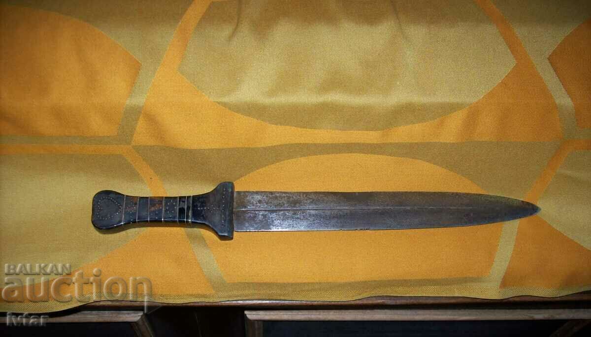 Auction  Old large dagger, cleaver, sword