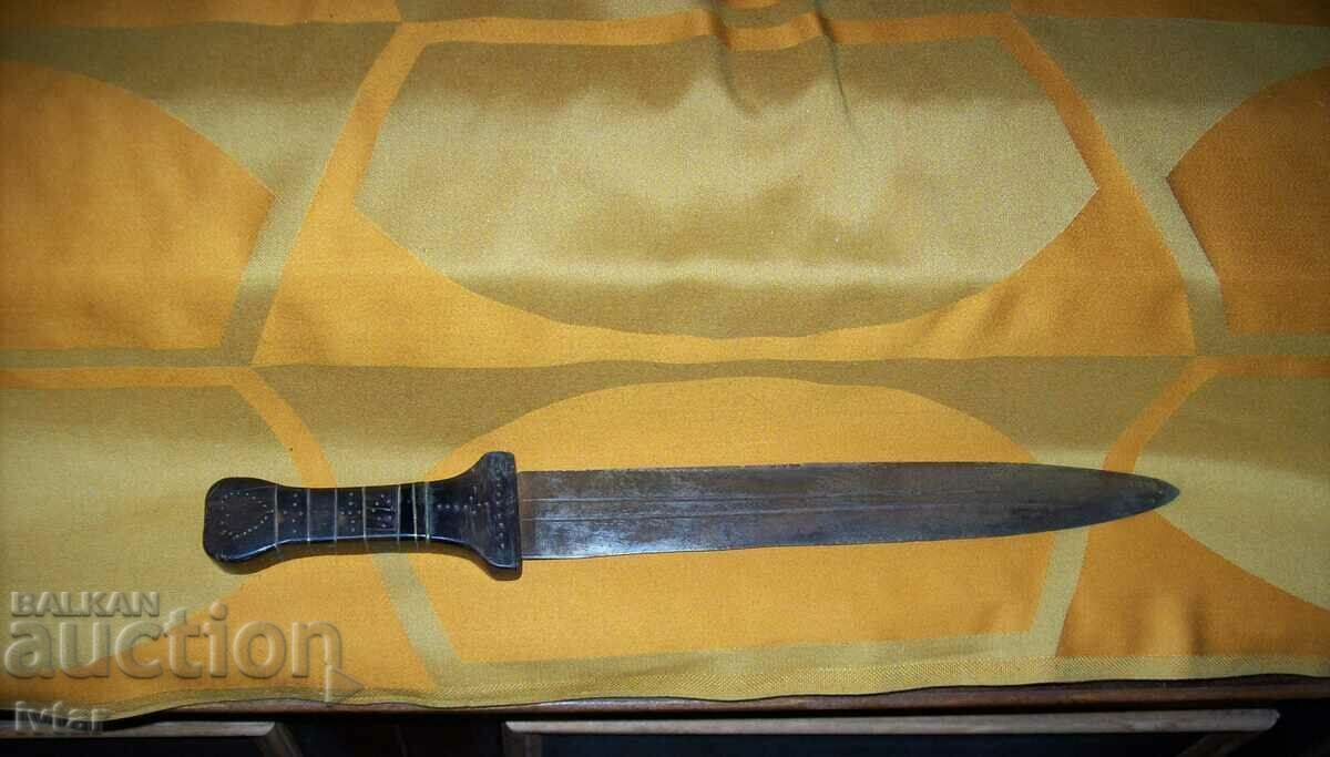 Old large dagger, cleaver, sword