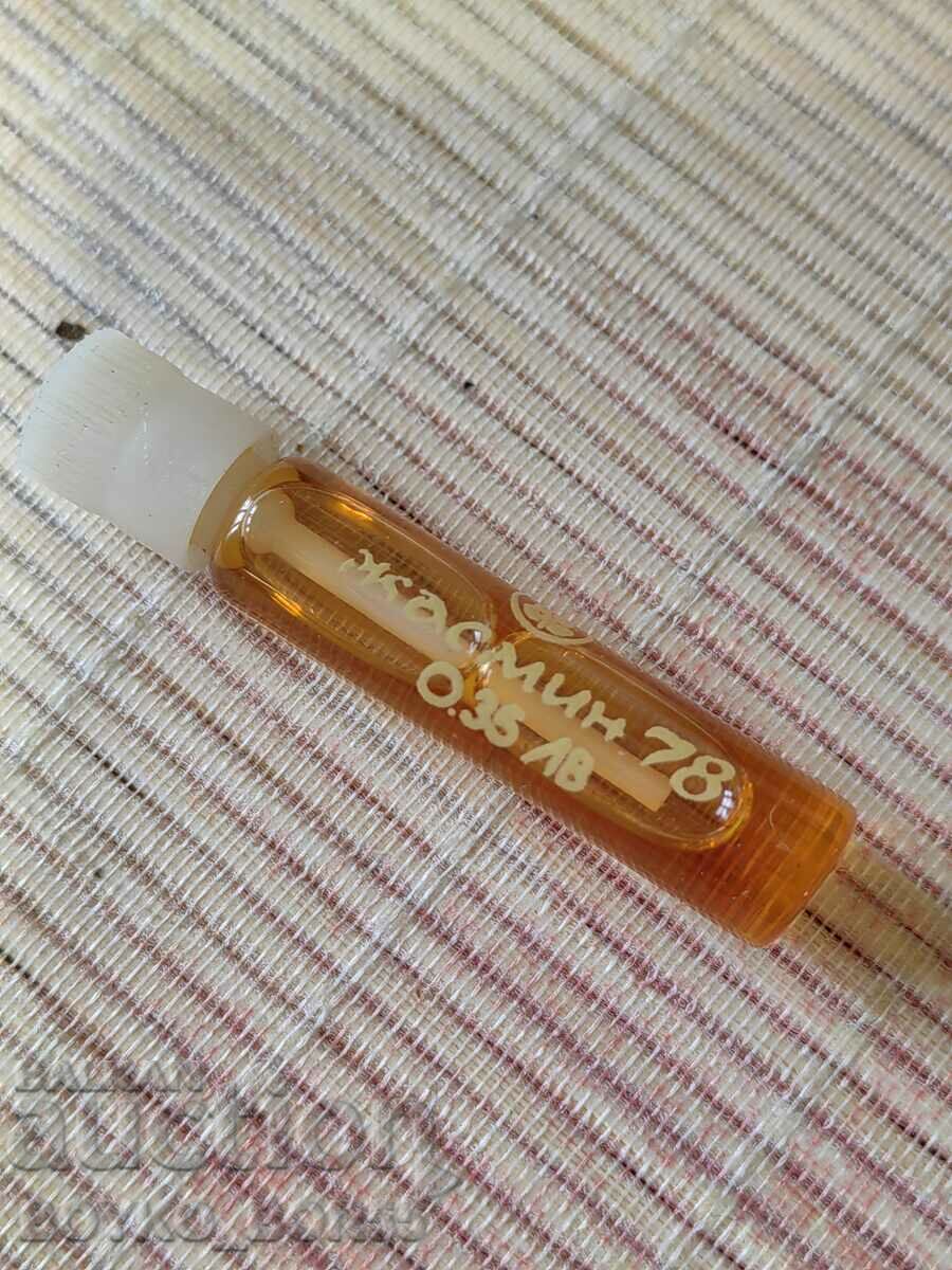 Auction Bulgarian Soc from the 70s Perfumes Rose and Jasmine Auction Bulgarian Soc from the 70s Perfumes Rose and Jasmine