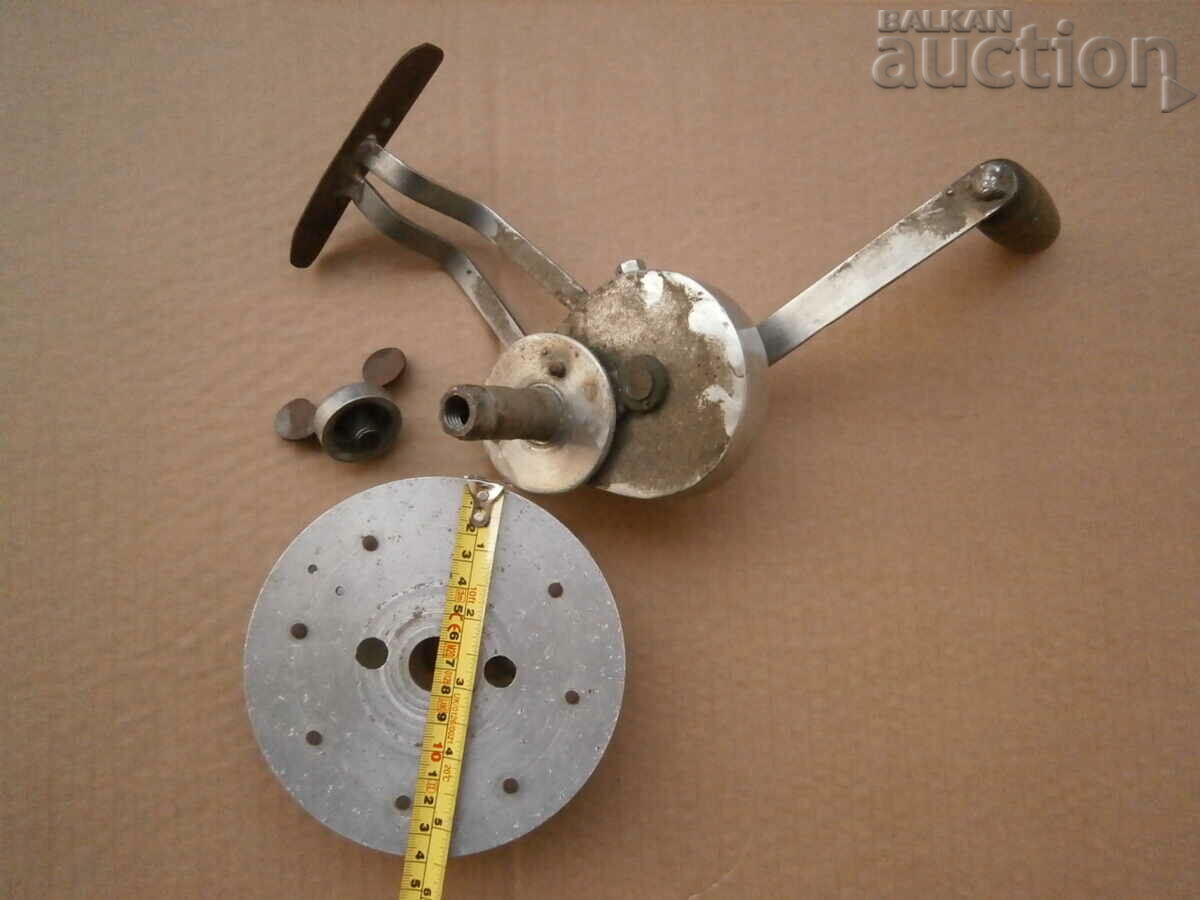 huge catfish fishing reel - 6