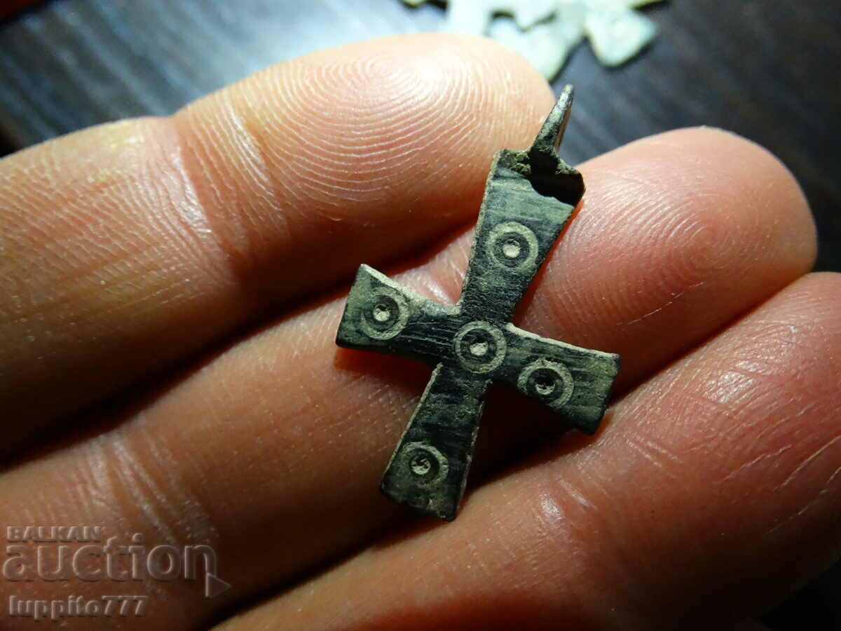 antique crosses brass/bronze 6 pieces lot with price 950.00 BGN | € 485.73 antique crosses brass/bronze 6 pieces lot with price 950.00 BGN | € 485.73