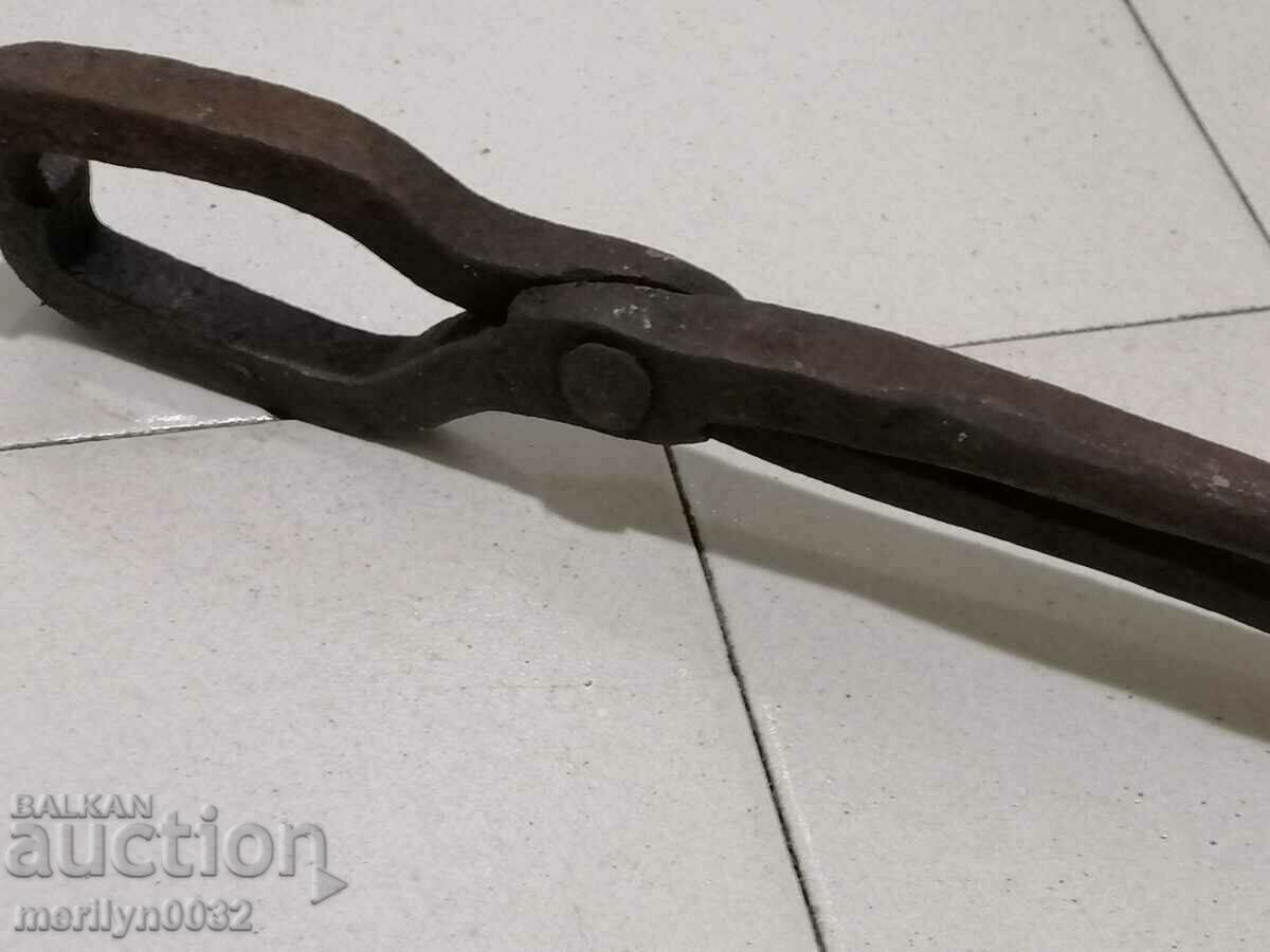 Old blacksmith's tongs, wrought iron, tile tool with price 49.00 BGN | € 25.05 Old blacksmith's tongs, wrought iron, tile tool with price 49.00 BGN | € 25.05