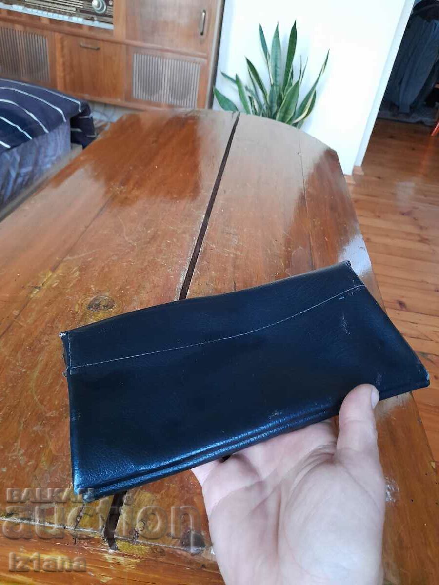 Auction Old handbag Auction Old handbag