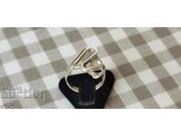 СРЕБЪРЕН ПРЪСТЕН 3.68 ГРАМА/ ПРОБА 925