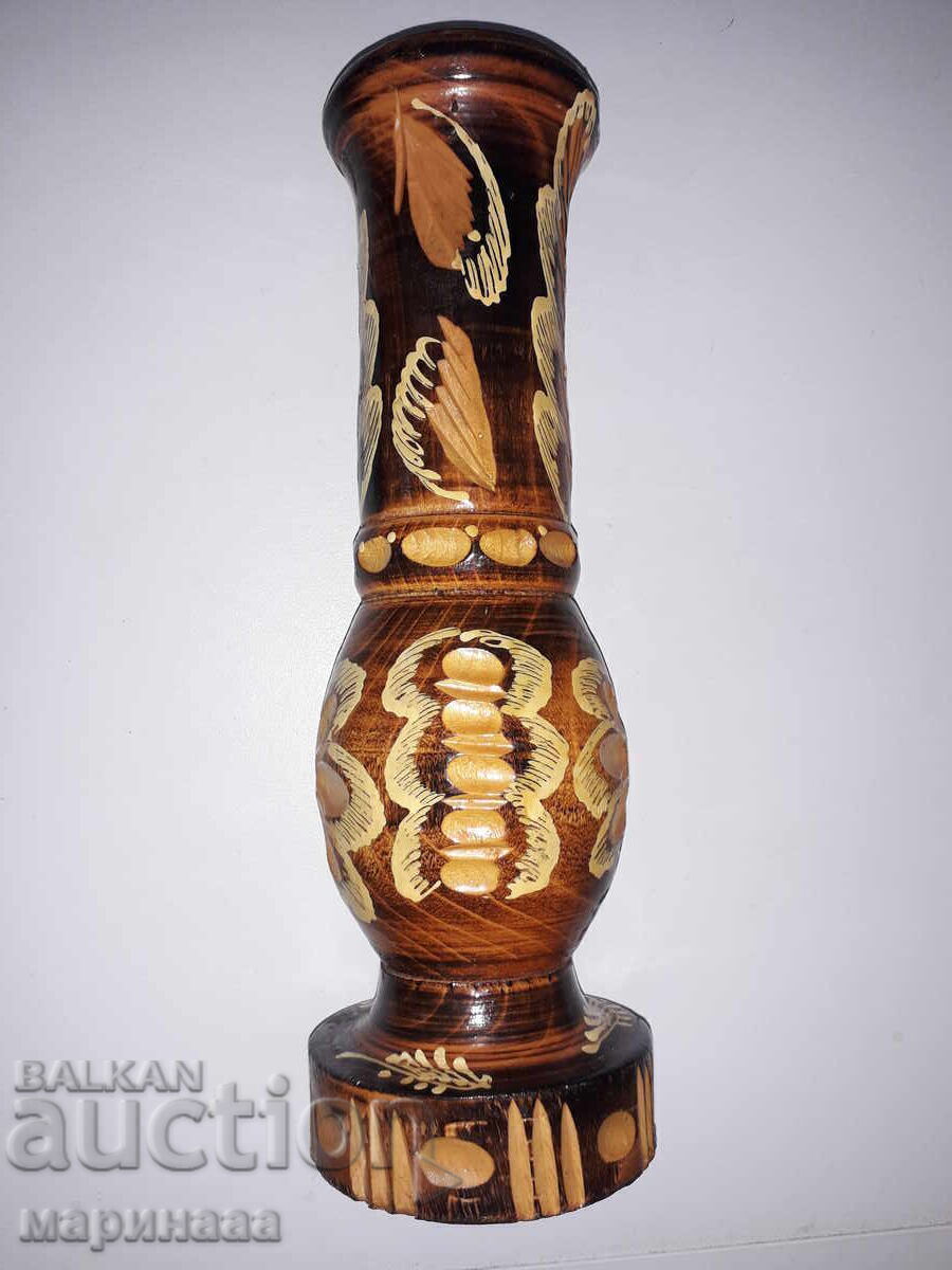 VAZA VECHE. SCULPTURĂ ÎN LEMN cu preț € 3.50 | 6.85 BGN