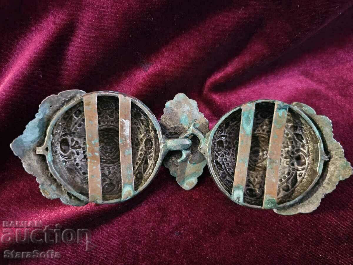 Livrarea TABANCARE PAFTA SILVER RENASANCE.