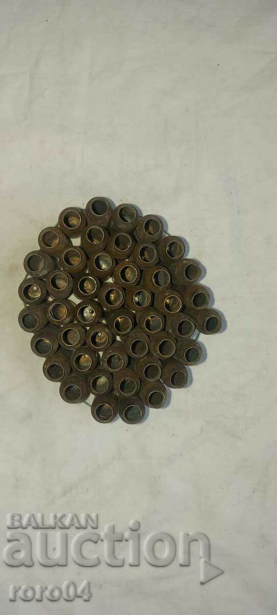 Auction GILLS - BRASS - 46 PCS Auction GILLS - BRASS - 46 PCS