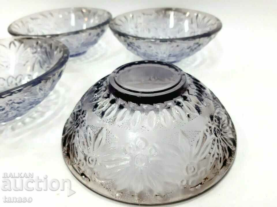 Set of 4 old glass bowls(2.2) with price 20.00 BGN | € 10.23
