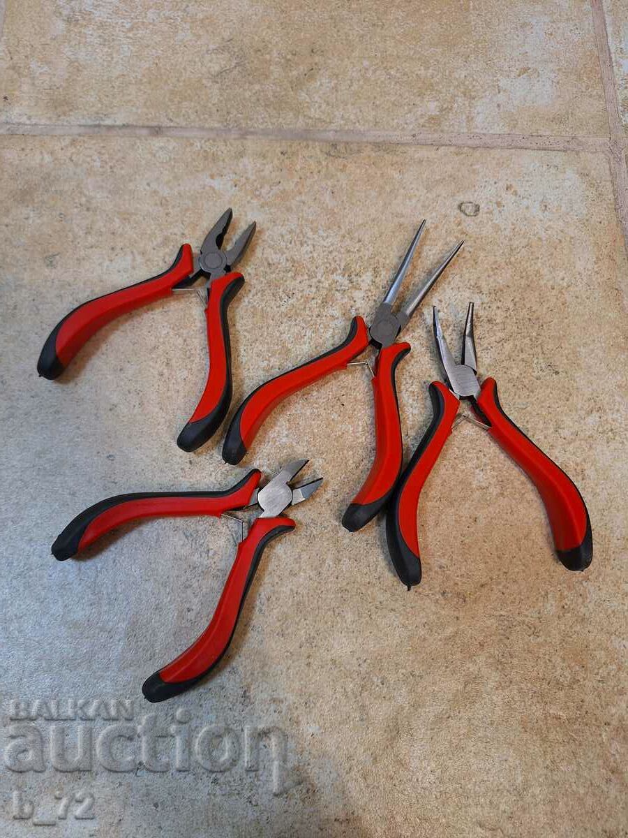 Lot of pliers, new