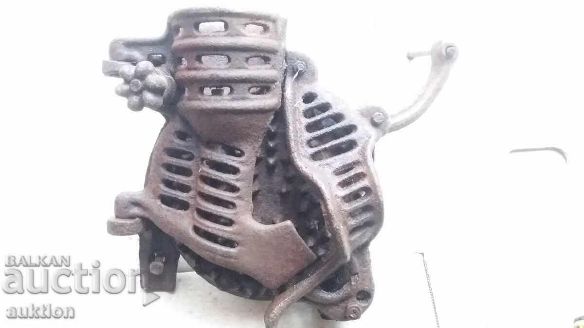 Auction  OLD REVIVAL CORN DROPPER - AUSTRIA