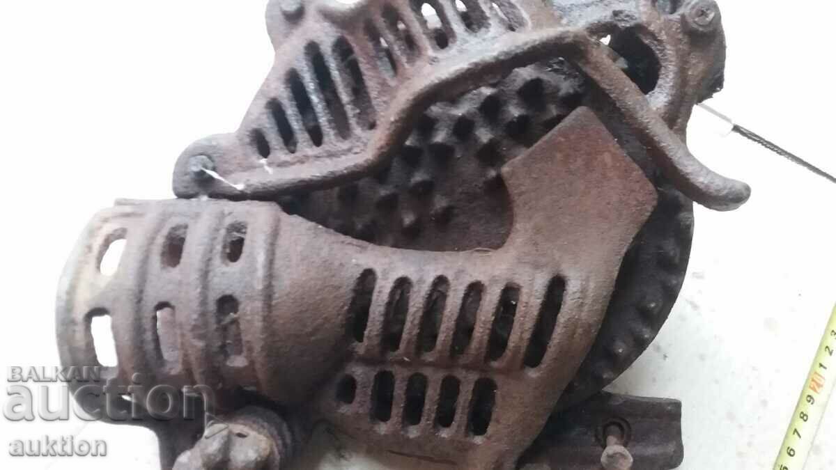 OLD REVIVAL CORN DROPPER - AUSTRIA - 6