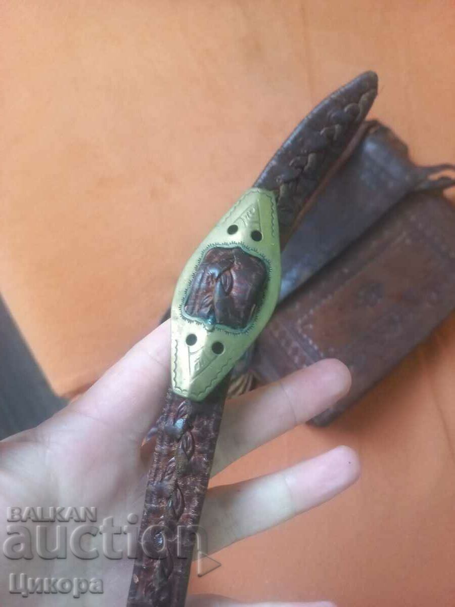 Delivery of WOMEN'S OLD WOMEN'S LEATHER BAG Delivery of WOMEN'S OLD WOMEN'S LEATHER BAG