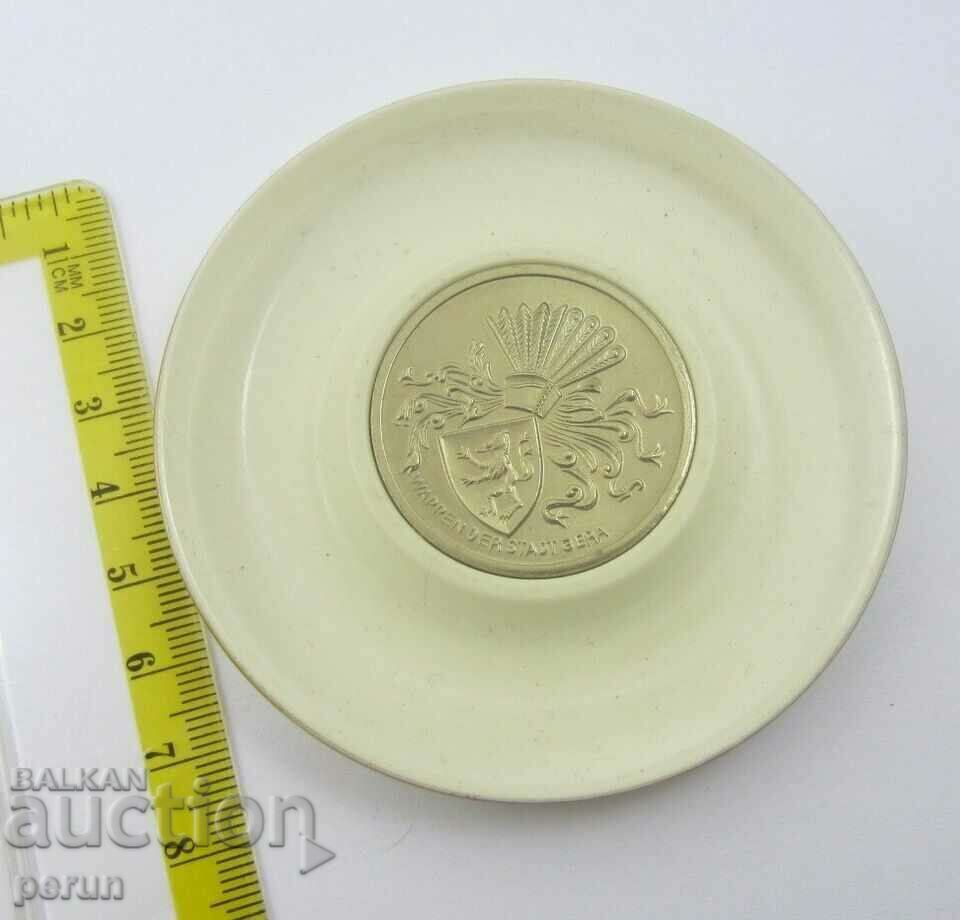 Delivery of 58th Session of the SIV in Gera Germany-1981-Plaque Delivery of 58th Session of the SIV in Gera Germany-1981-Plaque