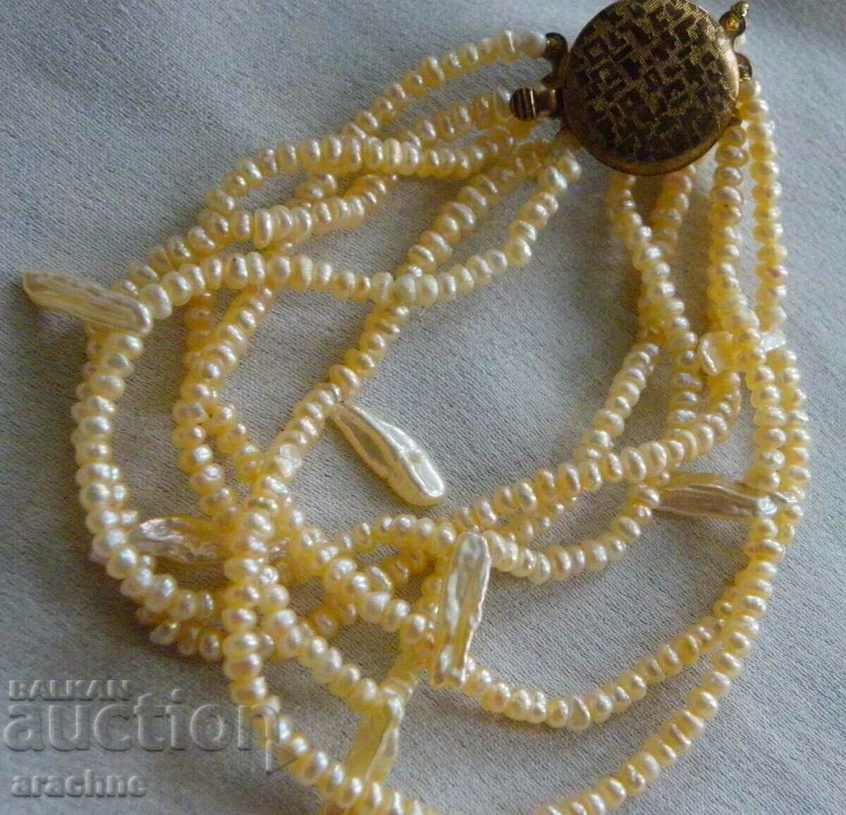 Auction  Pearl bracelet