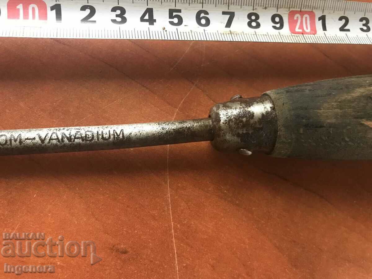 Delivery of SCREWDRIVER LARGE Delivery of SCREWDRIVER LARGE