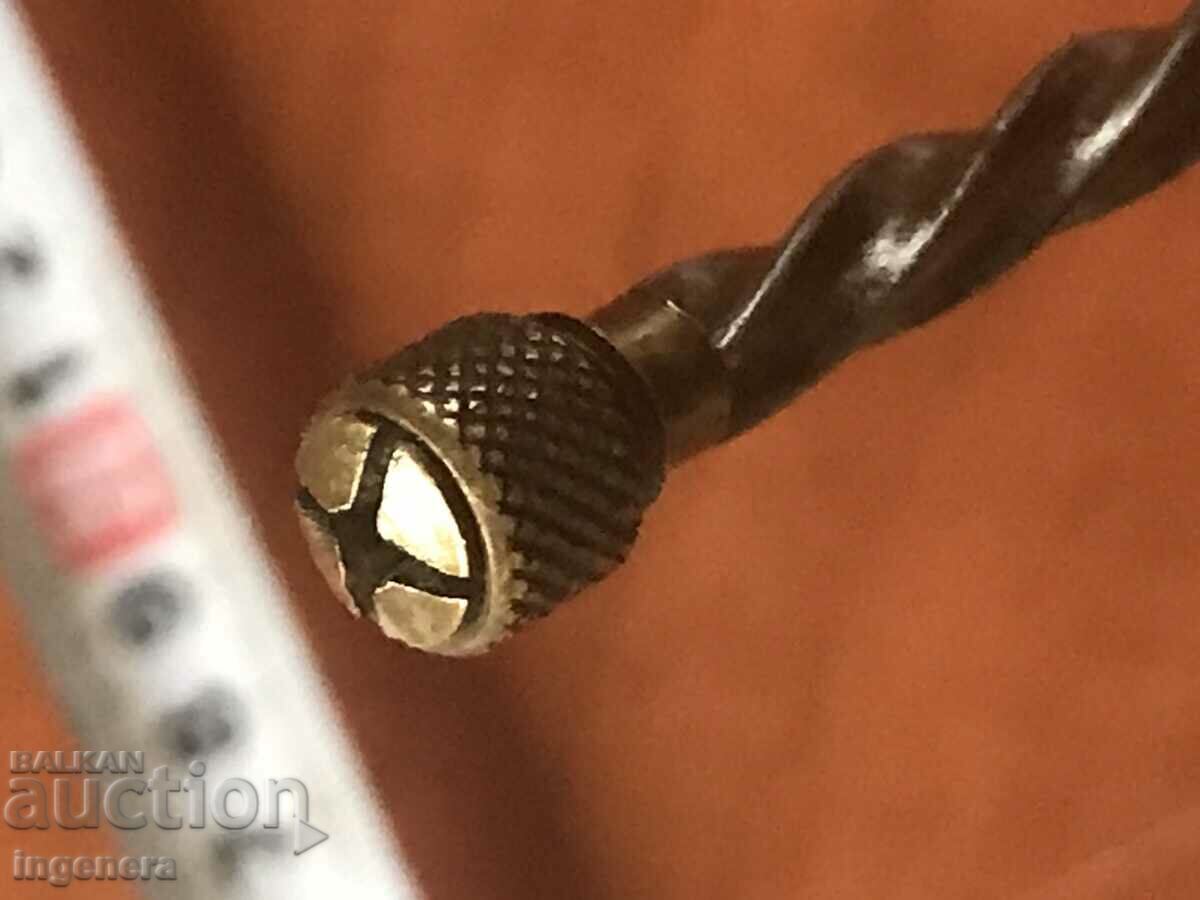 Auction OLD TOOL HAND DRILL WITH COLLAR BIT Auction OLD TOOL HAND DRILL WITH COLLAR BIT