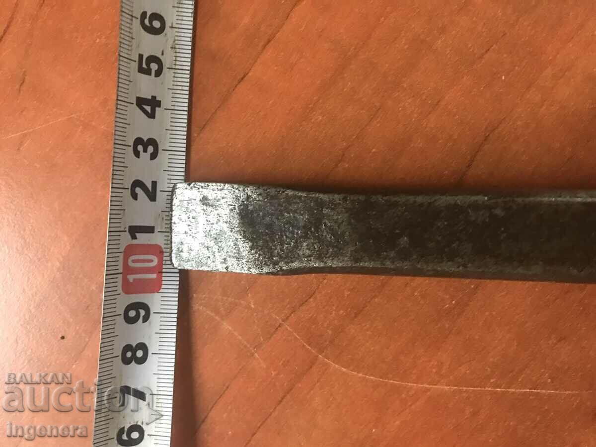 Auction CUTTER OLD FORGED TOOL Auction CUTTER OLD FORGED TOOL