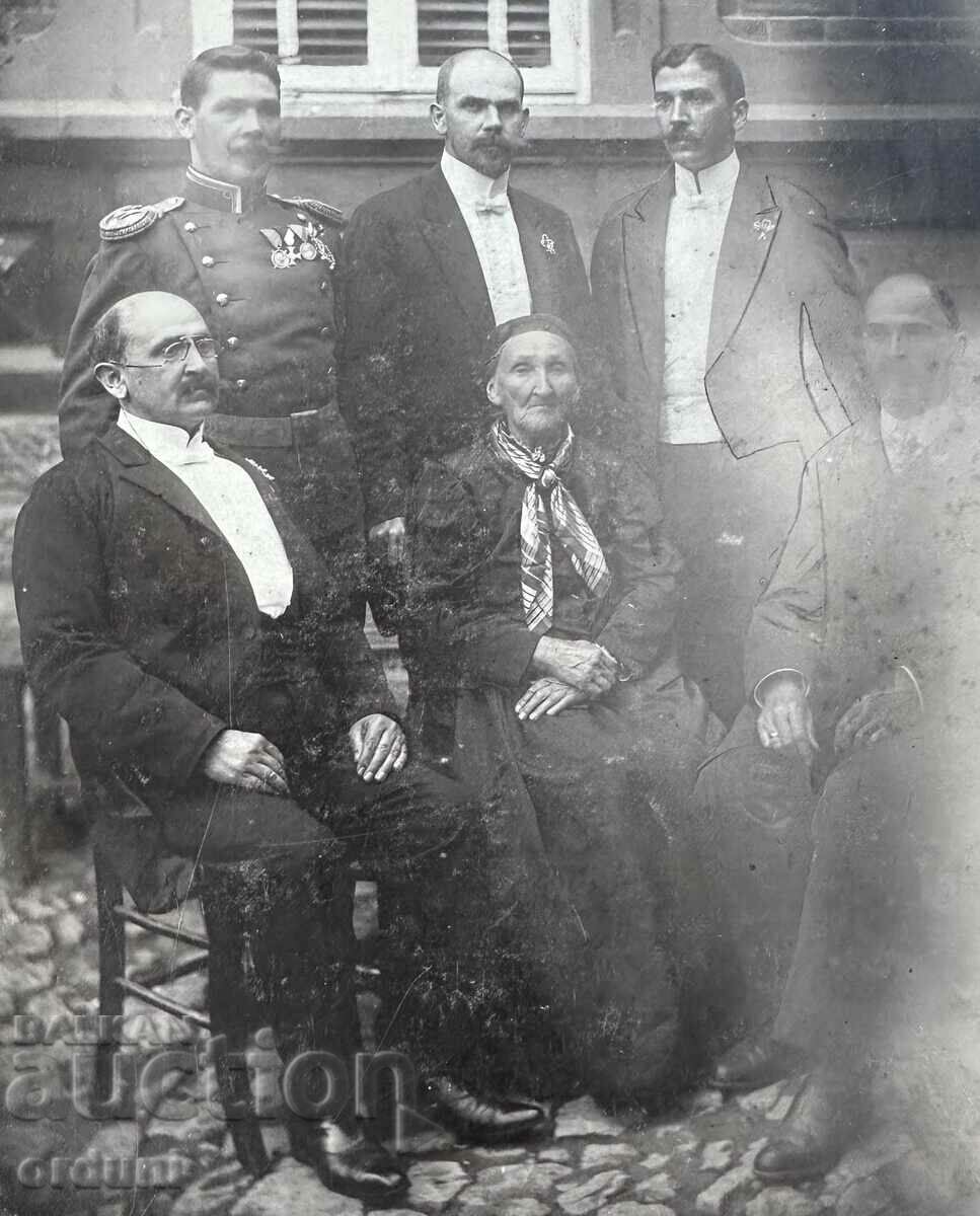 4045 Kingdom of Bulgaria wedding officer captain from a wealthy family with price 25.00 BGN | € 12.78 4045 Kingdom of Bulgaria wedding officer captain from a wealthy family with price 25.00 BGN | € 12.78