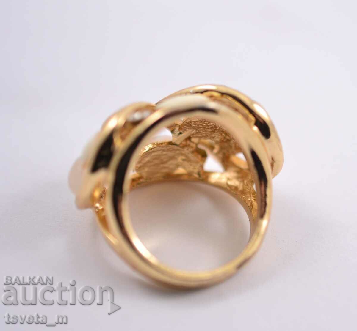 A ring with price 4.00 BGN | € 2.05 A ring with price 4.00 BGN | € 2.05