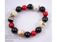 Bracelet with natural stones