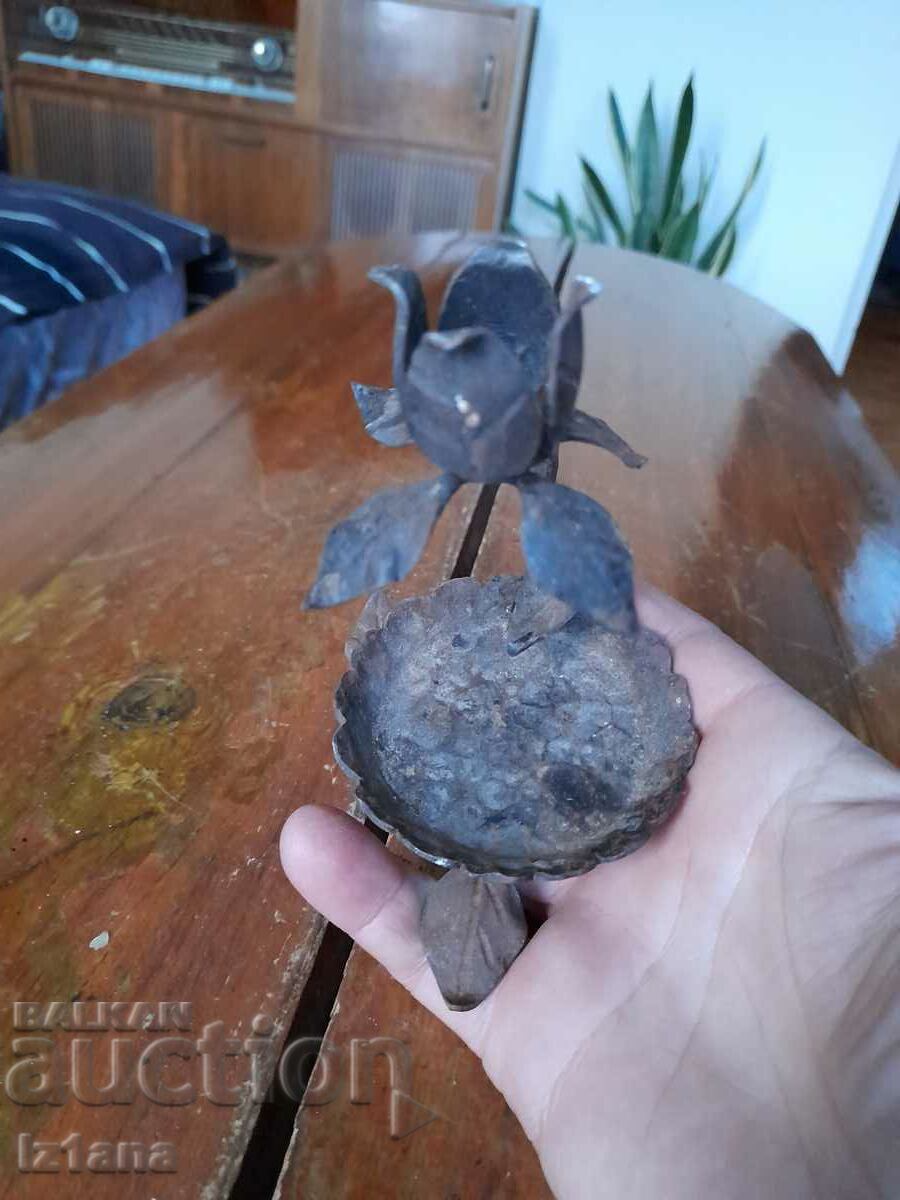 Delivery of Old candle holder Delivery of Old candle holder