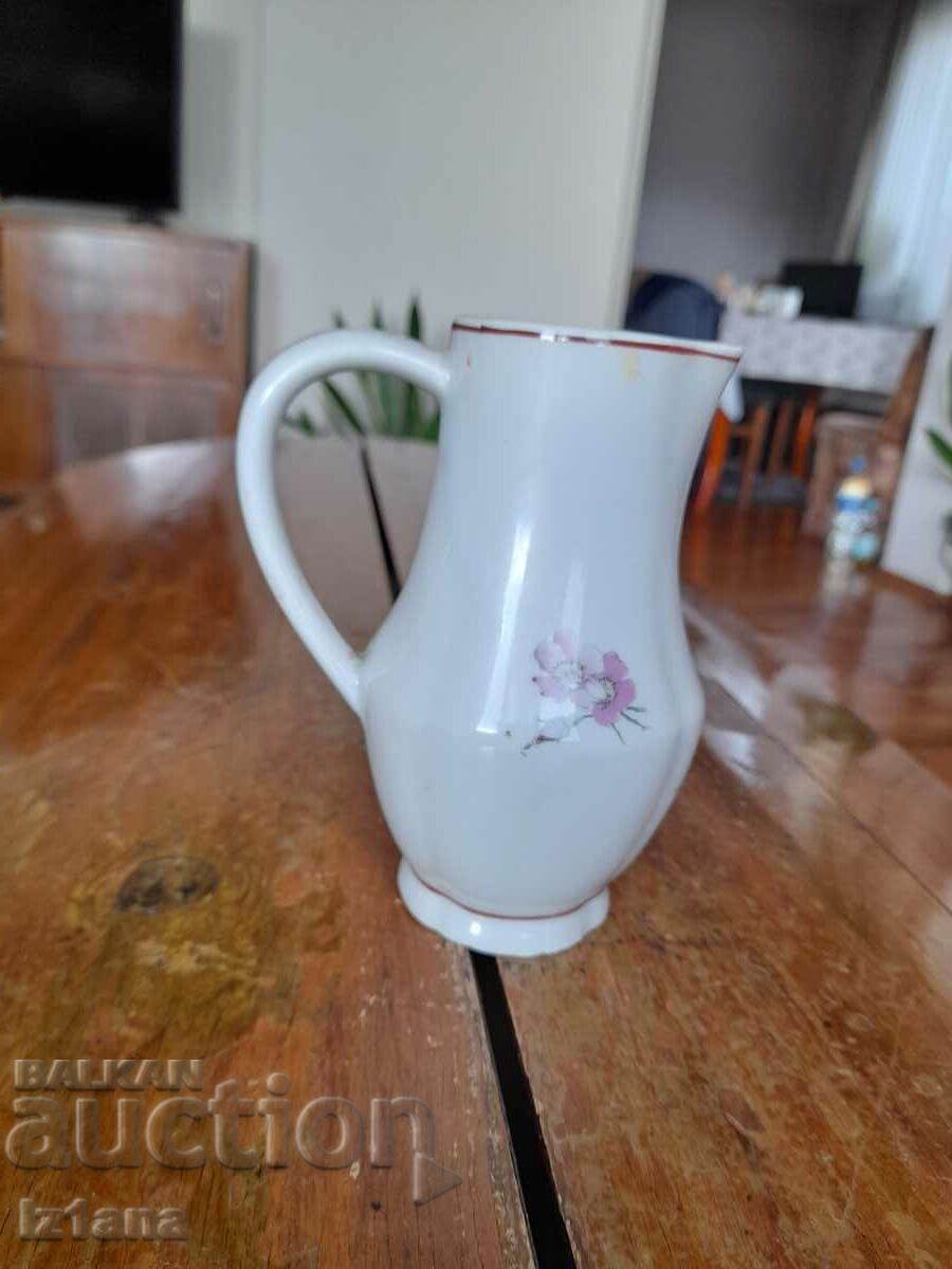 Delivery of Old porcelain jug, jug Delivery of Old porcelain jug, jug