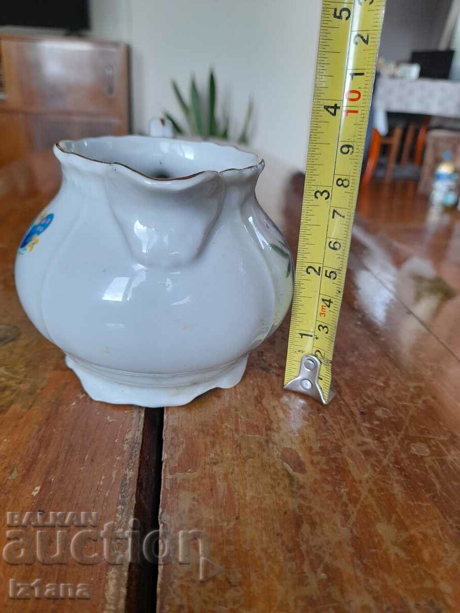 Delivery of Old porcelain jug, jug Delivery of Old porcelain jug, jug