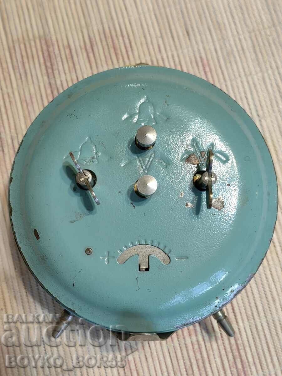 Russian Social USSR Desk Large Clock Amber with price 29.00 BGN | € 14.83 Russian Social USSR Desk Large Clock Amber with price 29.00 BGN | € 14.83