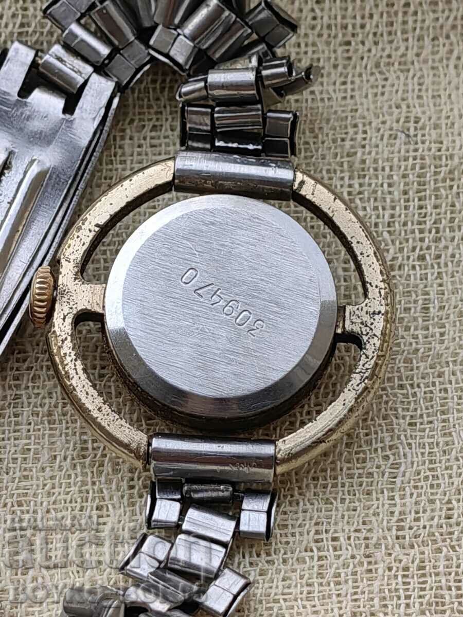 Σπάνιο εγχειρίδιο Ρωσίας ΕΣΣΔ Γυναικείο επιχρυσωμένο ρολόι Kornavin με τιμή 57.00 BGN | € 29.14 Σπάνιο εγχειρίδιο Ρωσίας ΕΣΣΔ Γυναικείο επιχρυσωμένο ρολόι Kornavin με τιμή 57.00 BGN | € 29.14