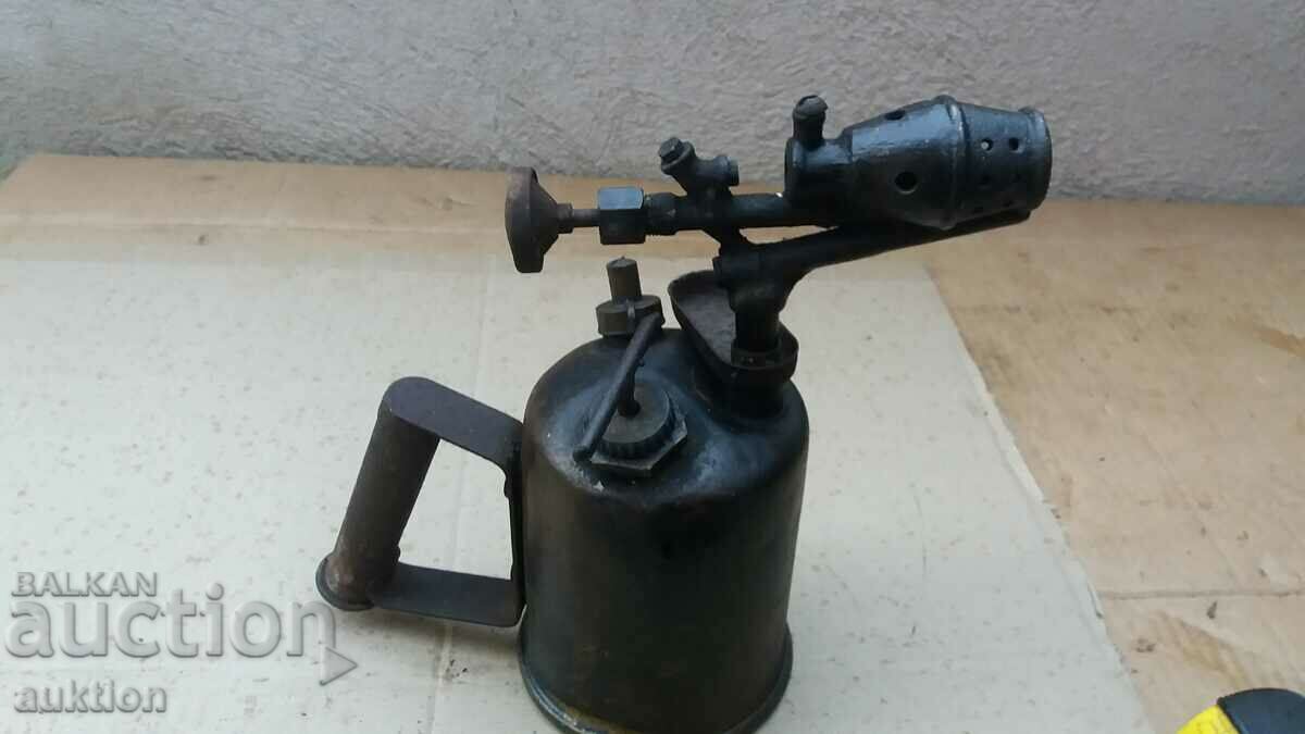 Livrarea ARZATOR PE BENZINA, LAMPA - SALABIL