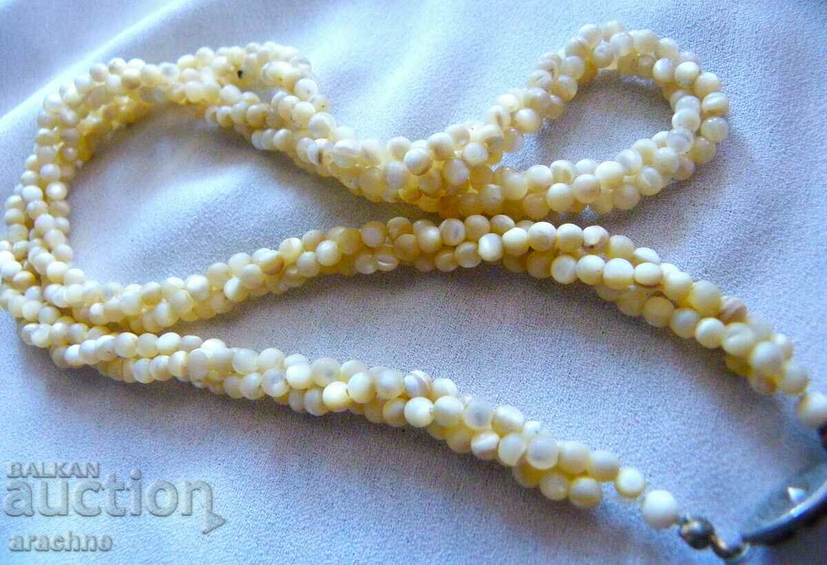 Auction  Antique mother of pearl necklace