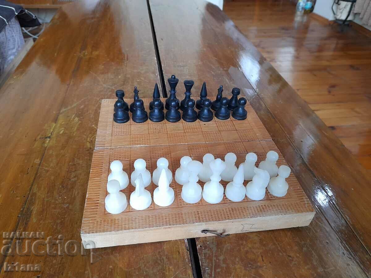 Auction Old chess Auction Old chess