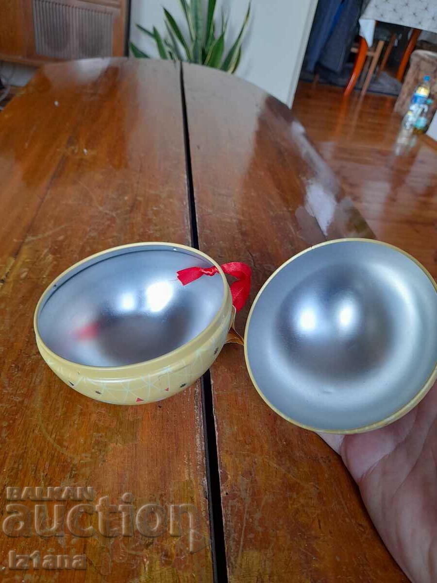 Delivery of Souvenir Toblerone Delivery of Souvenir Toblerone