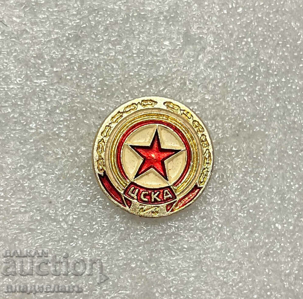 Old CSKA Red Flag badge Old CSKA Red Flag badge