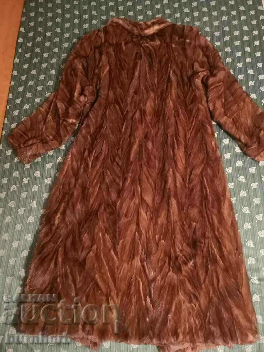 Delivery of mink coat Delivery of mink coat