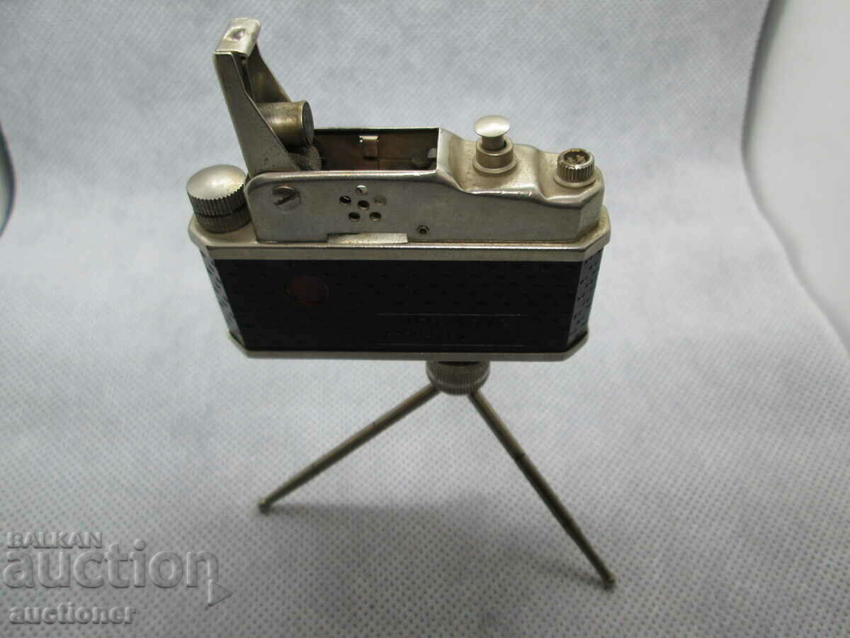 Livrarea CAMERA DE BRICCHETĂ VECHE RUSĂ, DE COLECȚIE