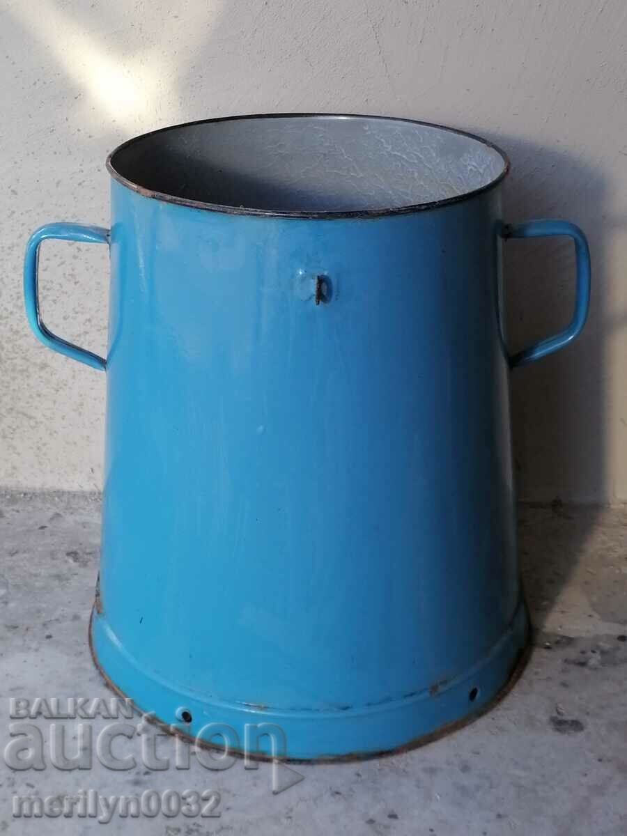 Enameled gum food storage container with enamel Austria-Hungary - 5 Enameled gum food storage container with enamel Austria-Hungary - 5