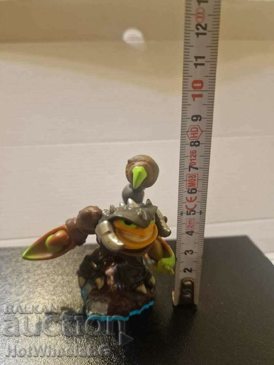 SkyLanders figure - 6 SkyLanders figure - 6