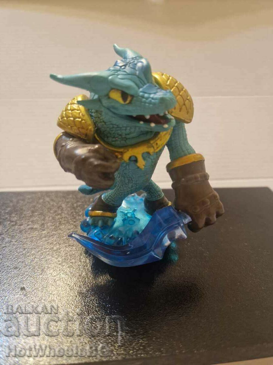 SkyLanders figure with price 2.50 BGN | € 1.28
