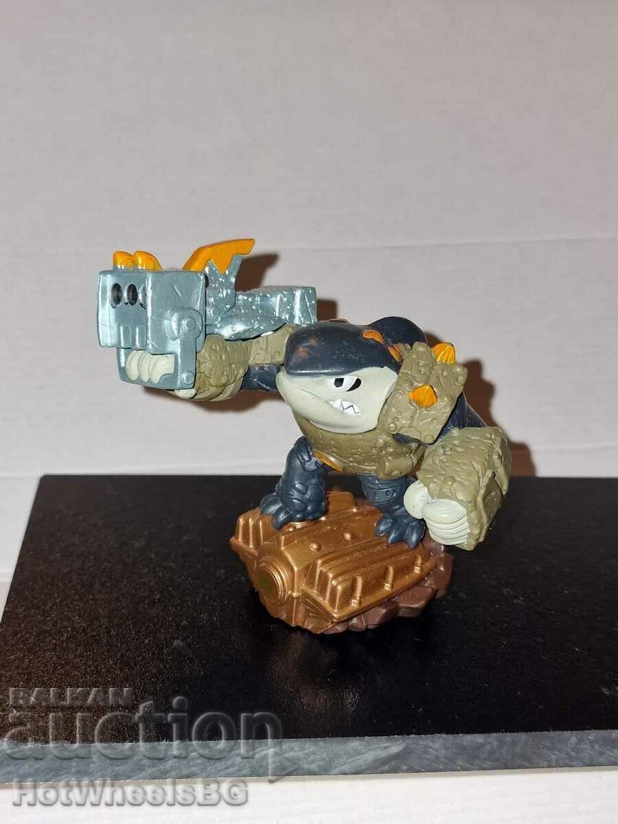 SkyLanders figure with price 2.50 BGN | € 1.28 SkyLanders figure with price 2.50 BGN | € 1.28