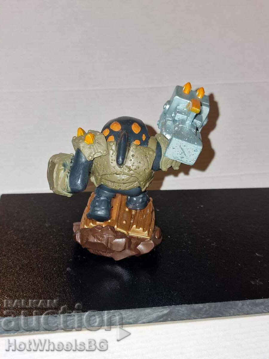Auction SkyLanders figure Auction SkyLanders figure