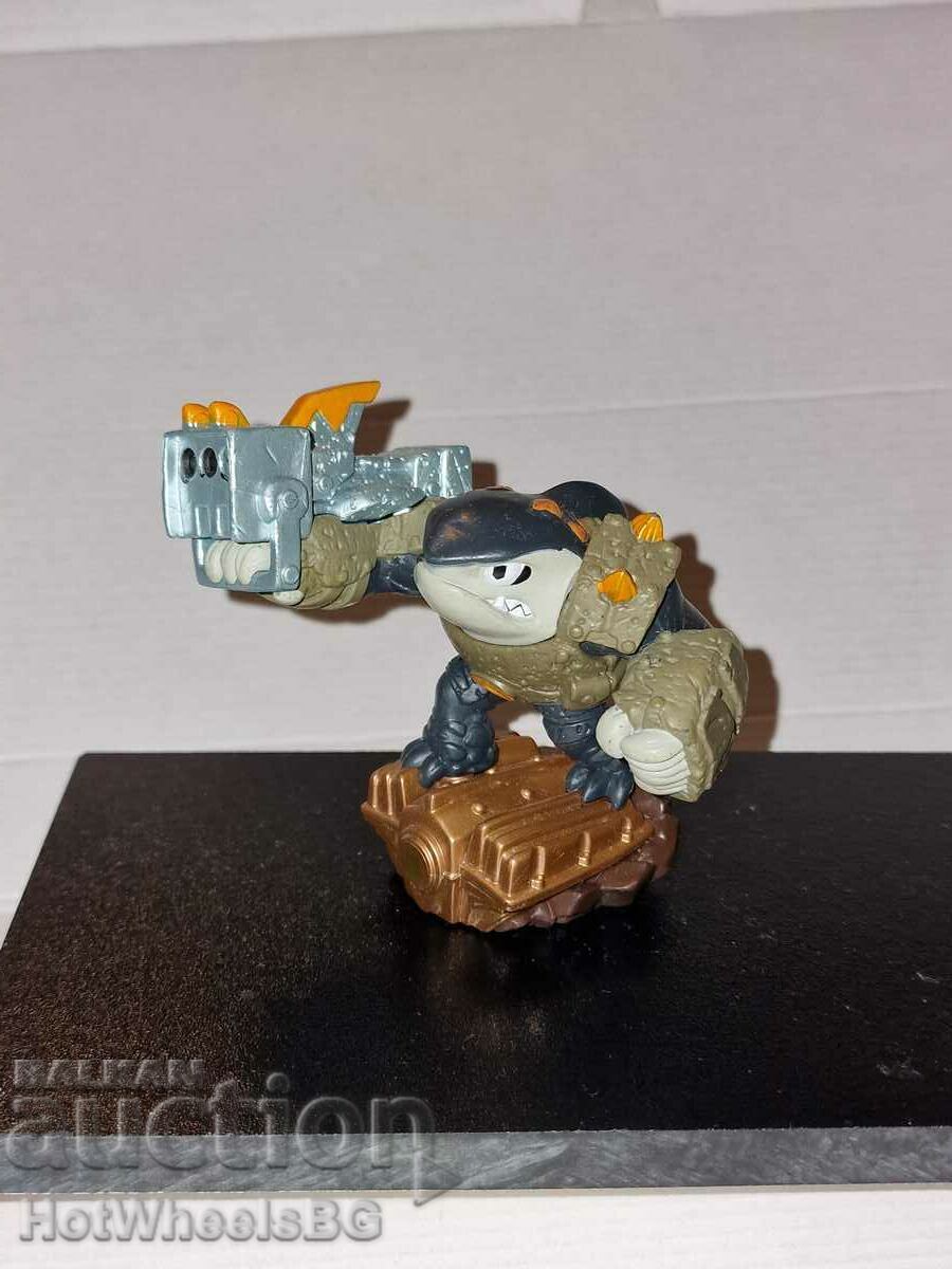 Delivery of SkyLanders figure Delivery of SkyLanders figure