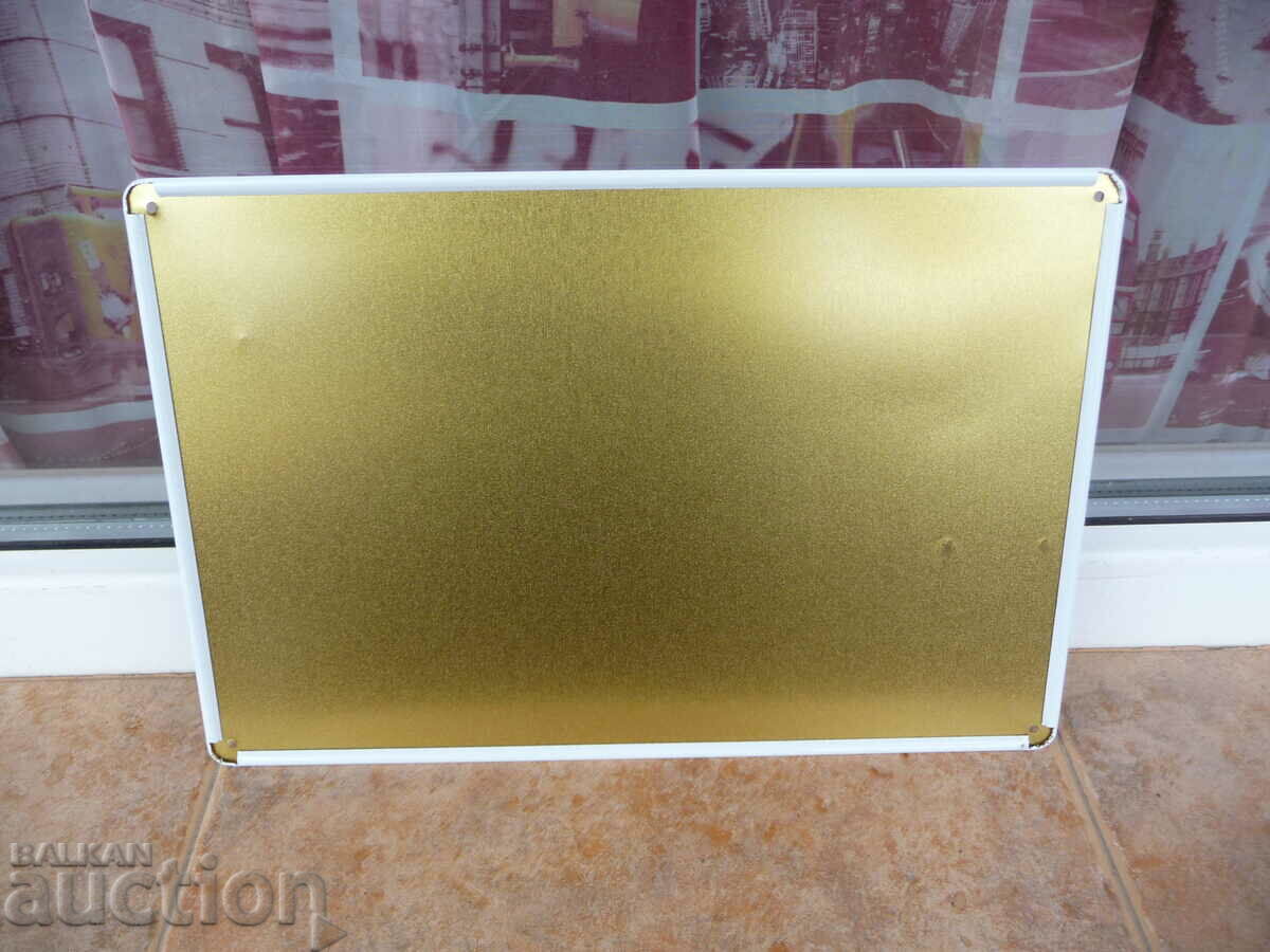 Auction Metal plate food patisserie cakes sweet pastries cook Auction Metal plate food patisserie cakes sweet pastries cook