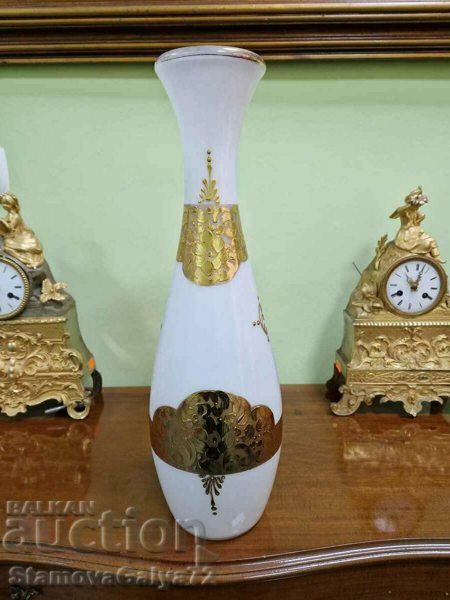 Delivery of Superb Antique French Opaline Glass Vase Delivery of Superb Antique French Opaline Glass Vase