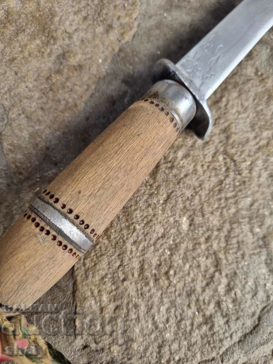 Delivery of An old knife Delivery of An old knife