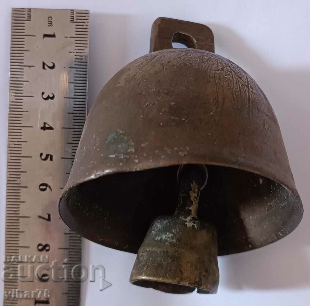 Old bronze bell with price 59.99 BGN | € 30.67 Old bronze bell with price 59.99 BGN | € 30.67