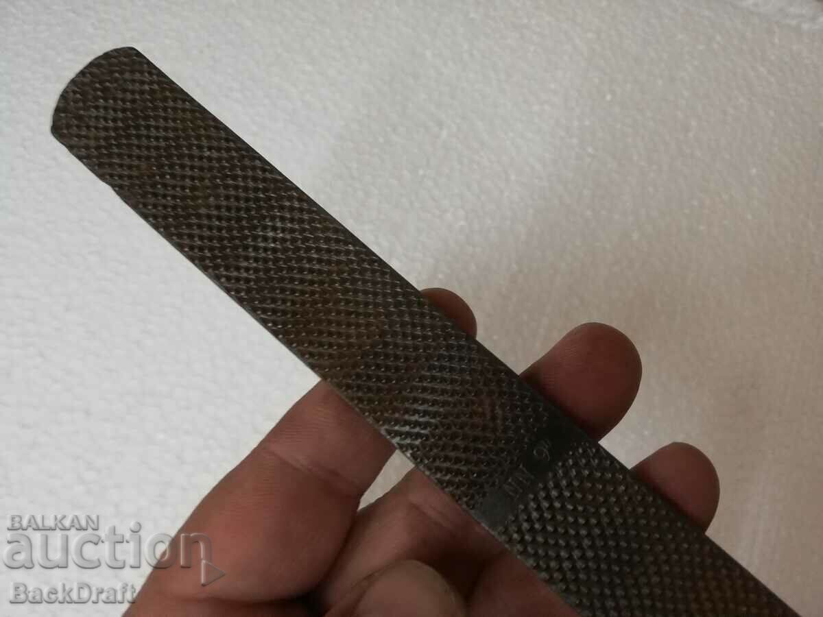 Auction Old German Shoe File - F.DICK PRIMA NN9" Auction Old German Shoe File - F.DICK PRIMA NN9"